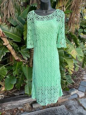 ralph lauren green lace dress Lauren Ralph Lauren Green Crochet Lace Lined Sleeveless Sheath Dress Size 8